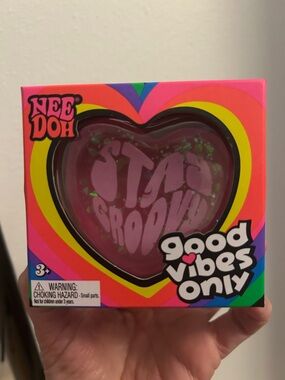NeeDoh Heart 'Stay Groovy' Good Vibes Only Stress Toy - Pink